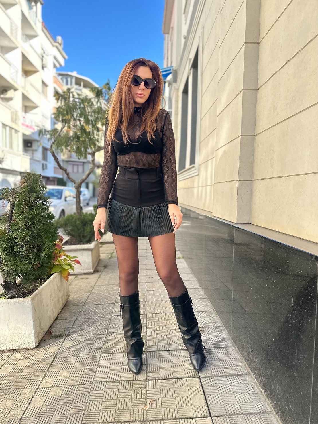 Пола панталон Плисе