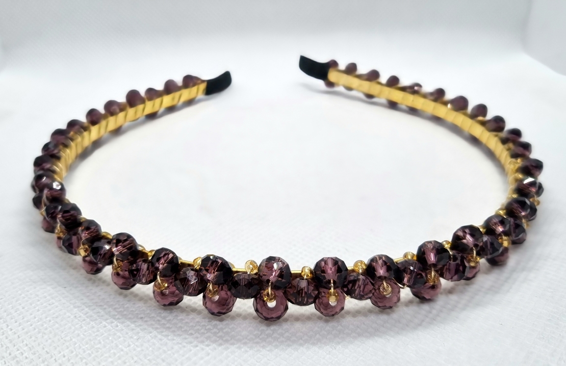 Дамска диадема със стъклени кристали