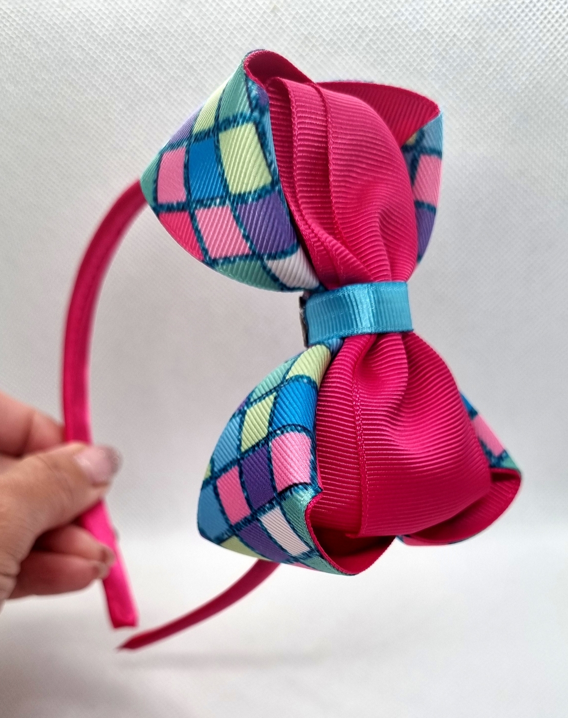 Ръчно изработен детскa диадемa с голяма панделка