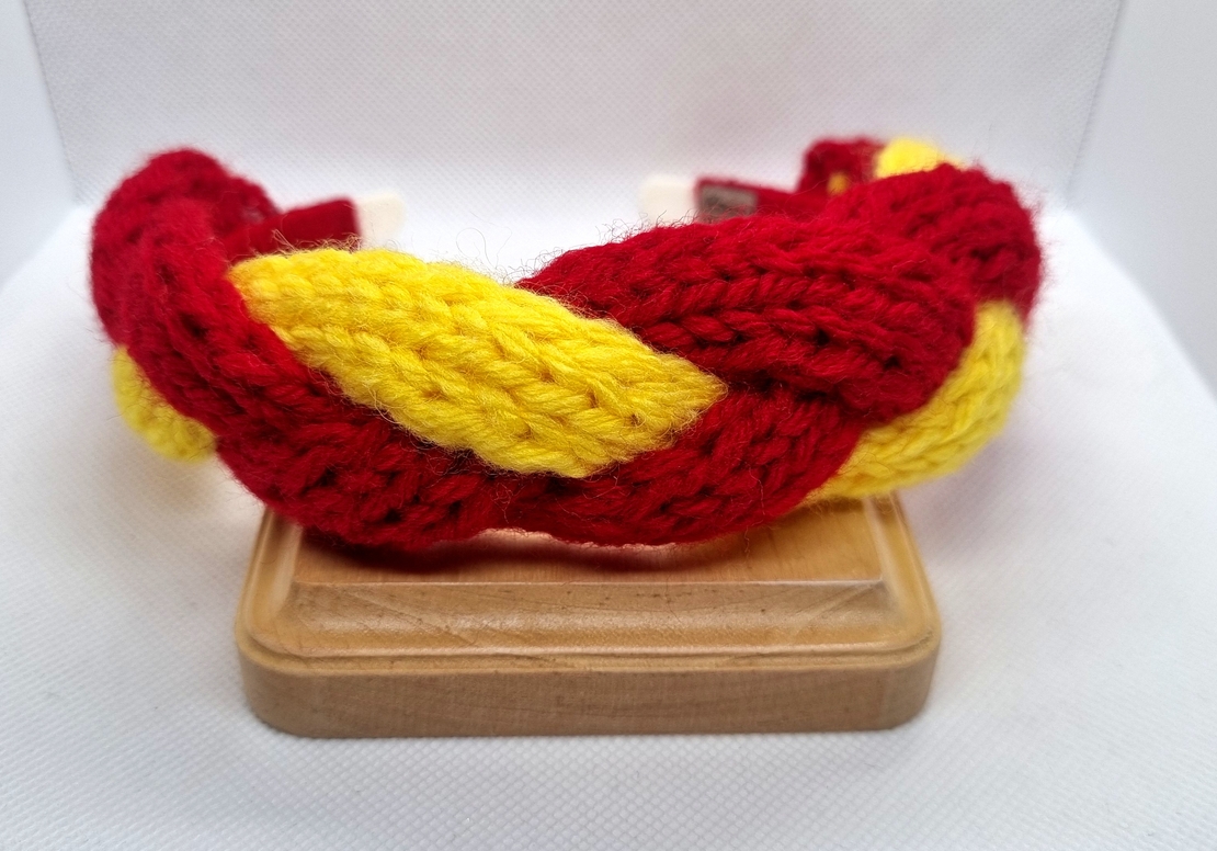 ДЕТСКА ДИАДЕМА ПЛЕТЕНА прежда