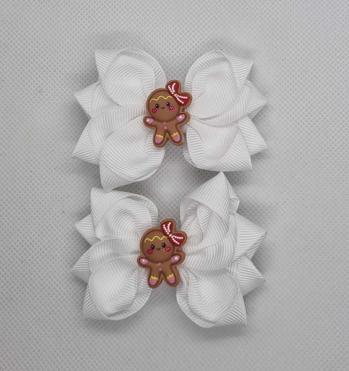 Коледни фиби