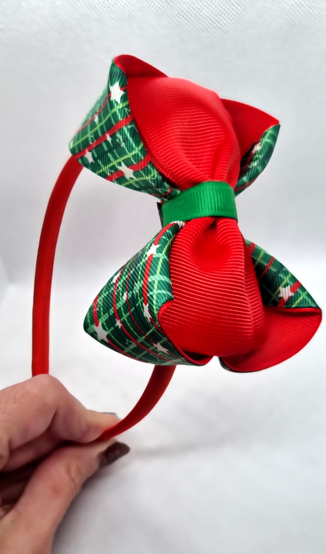 Диадема с коледна панделк