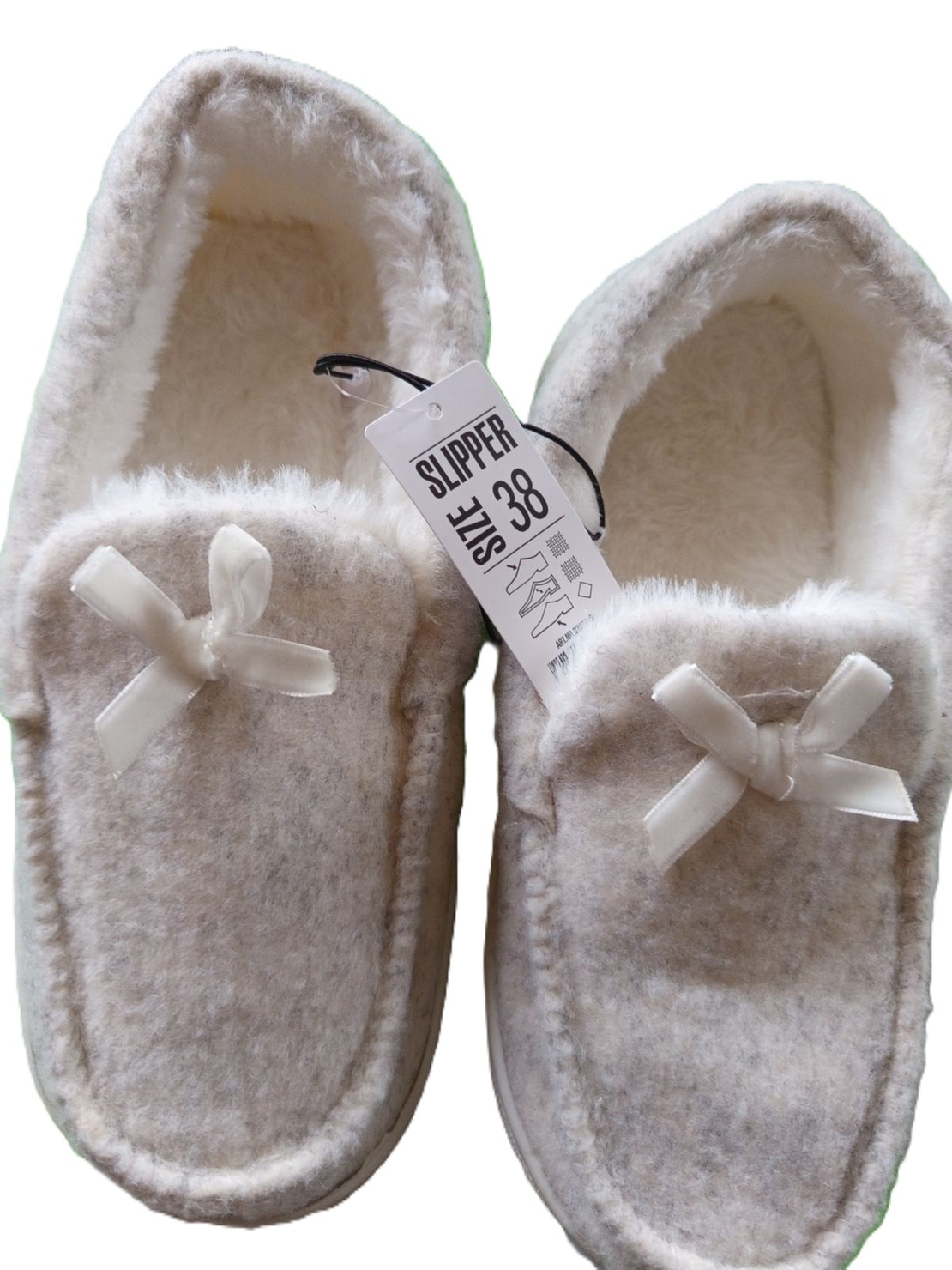 Бели обувки вътрешни 38№39№