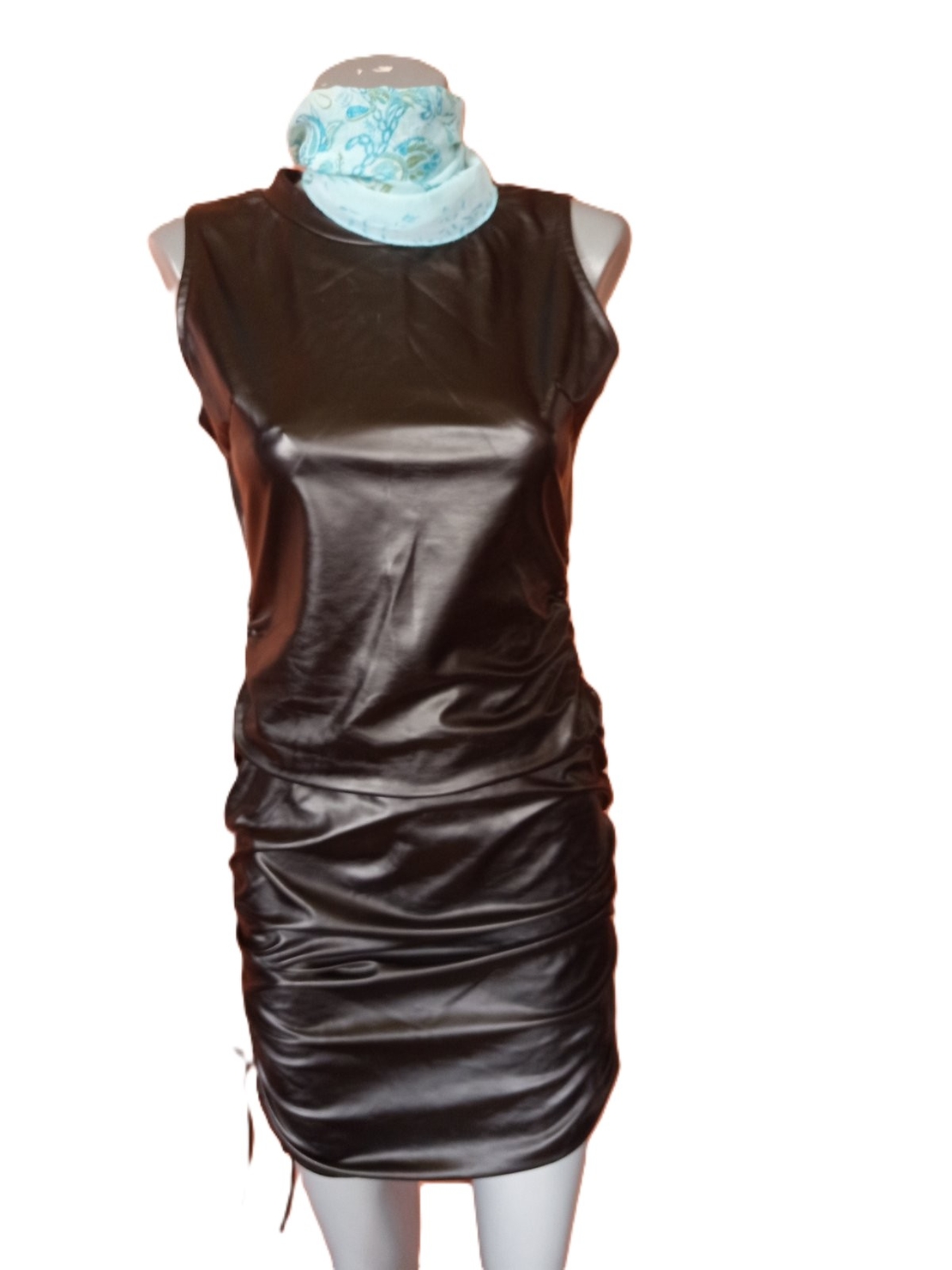 Кожена рокля-Елеганс; М размер