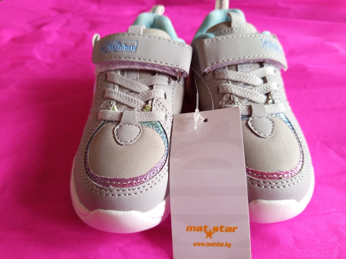 Детски спортни маратонки.№25