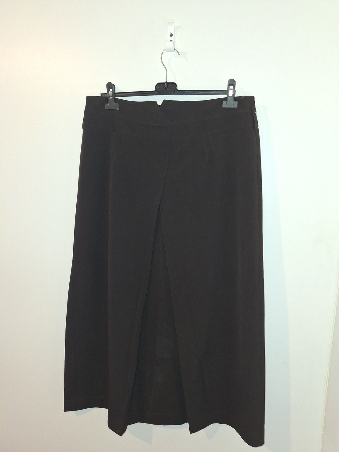 Пола Adrienne Vittadini 2050