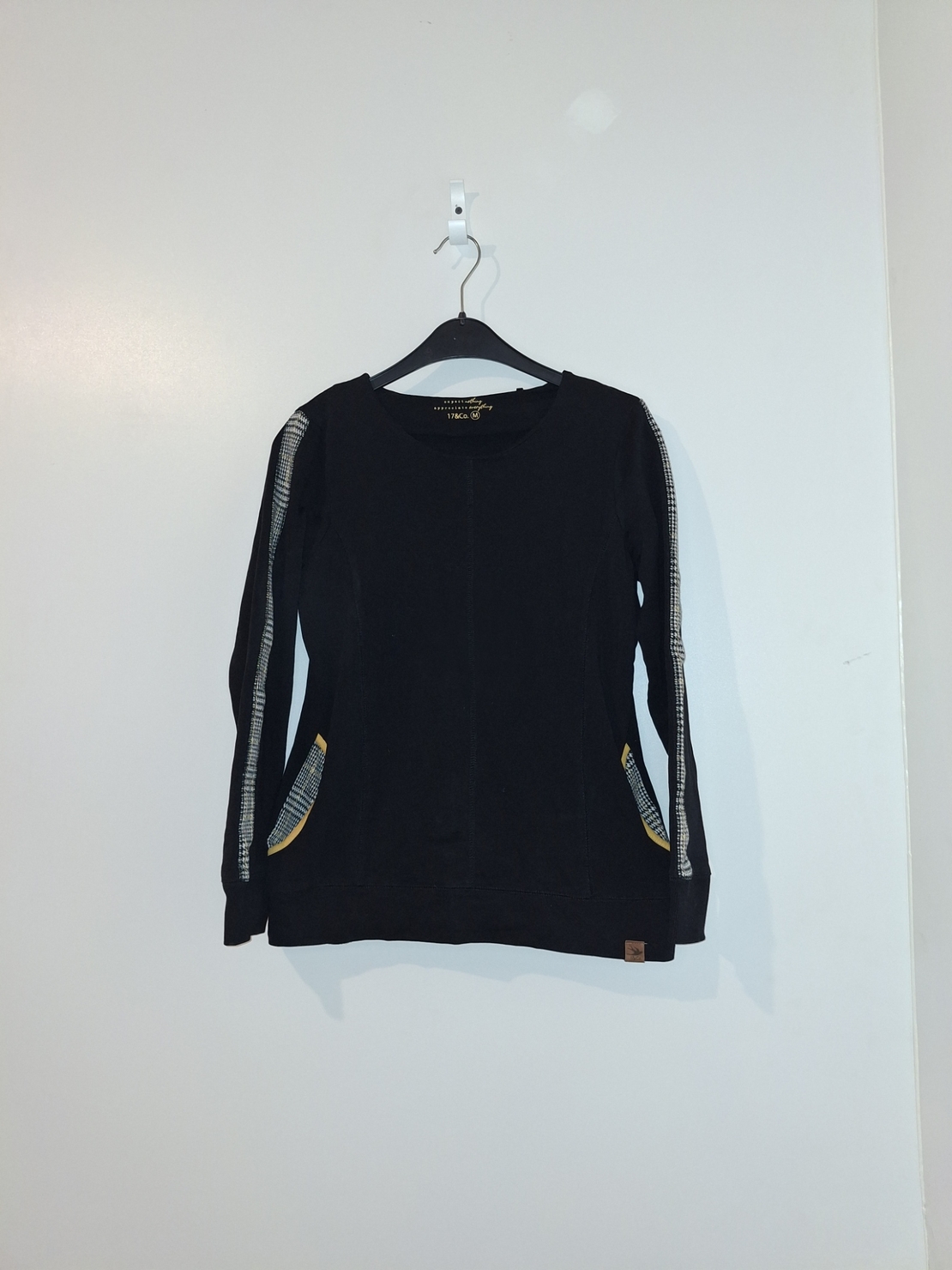 Блуза с джобове 0759