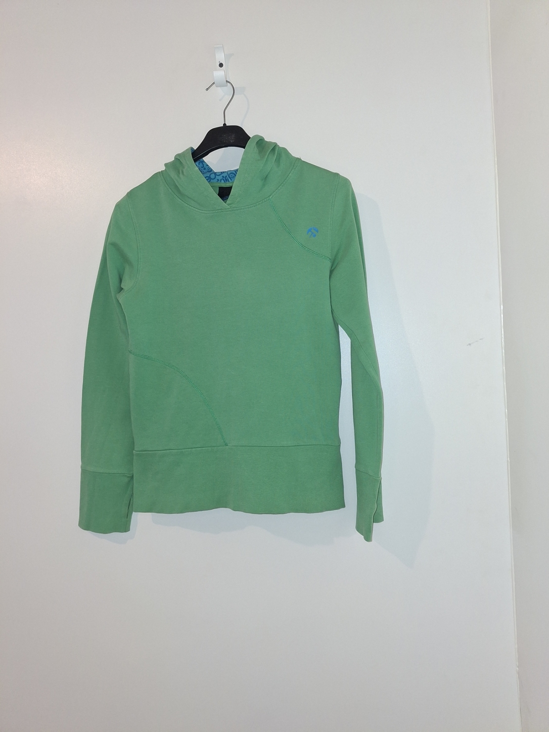 Блуза с качулка / суитшърт 0689