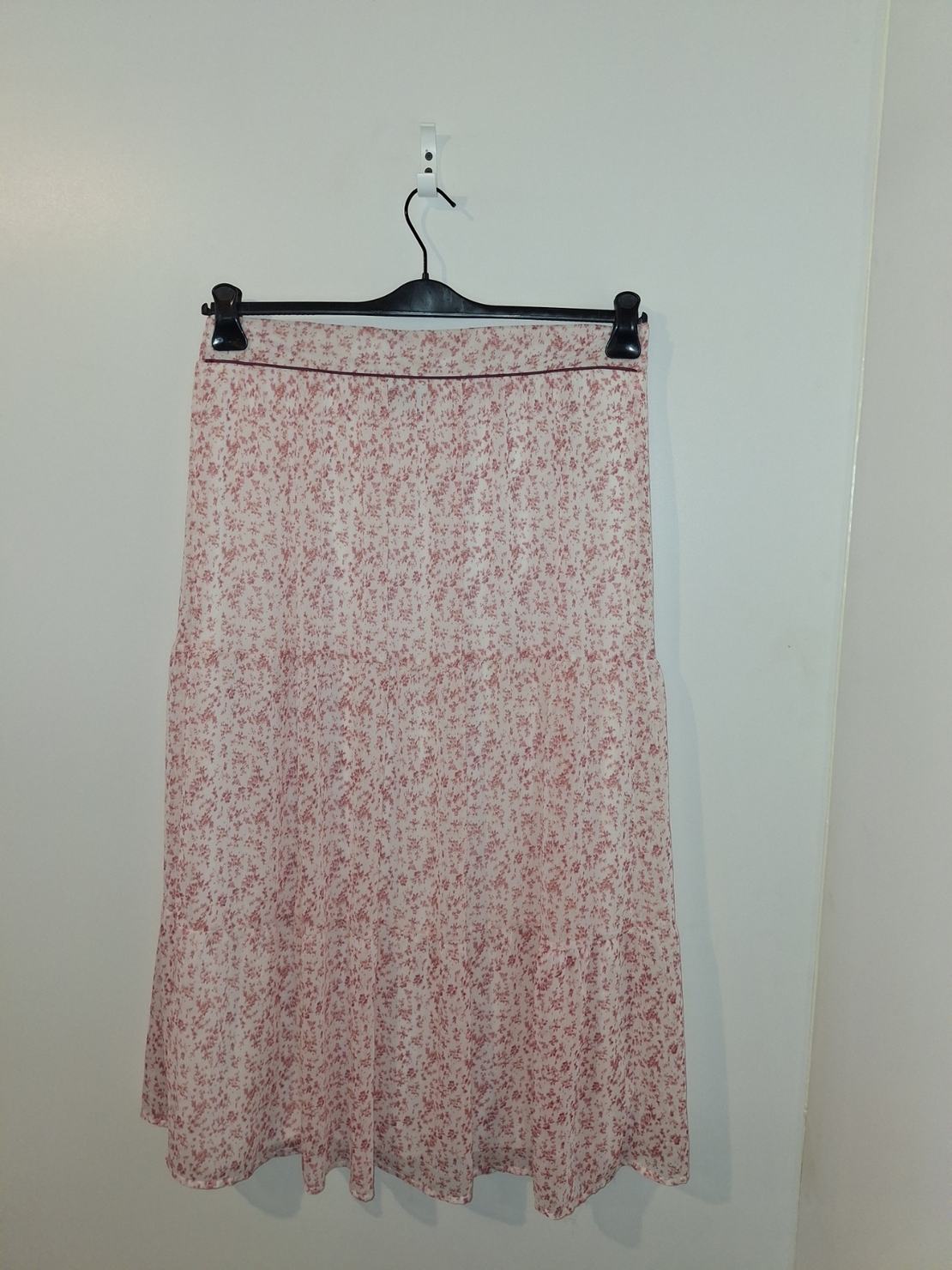 Пола Janina 2047