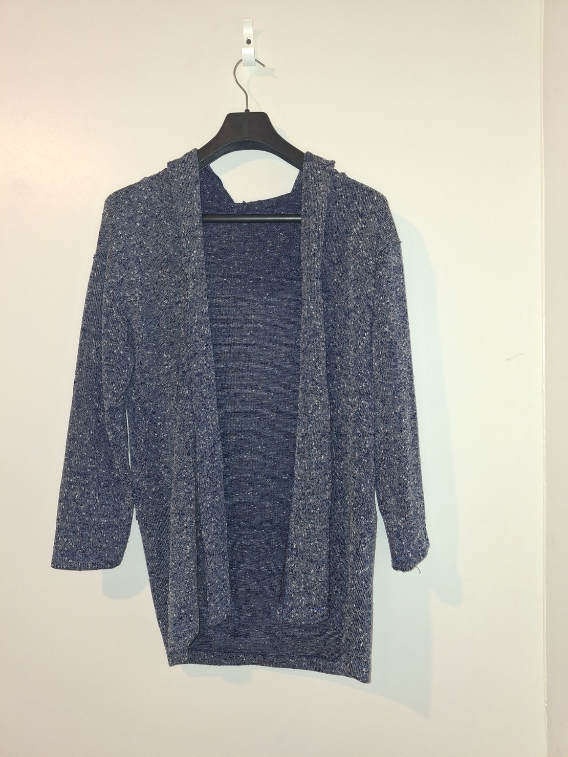 Жилетка с качулка 0399