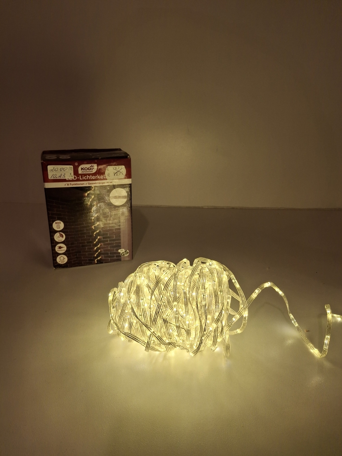 Коледни лампички 27м