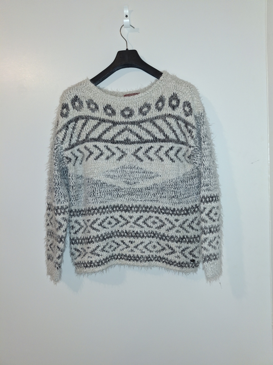 Пуловер e.d.c 0459