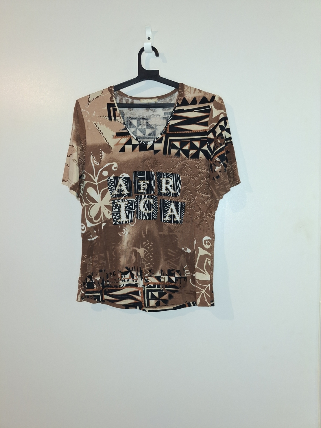 Тениска Bonita 2370