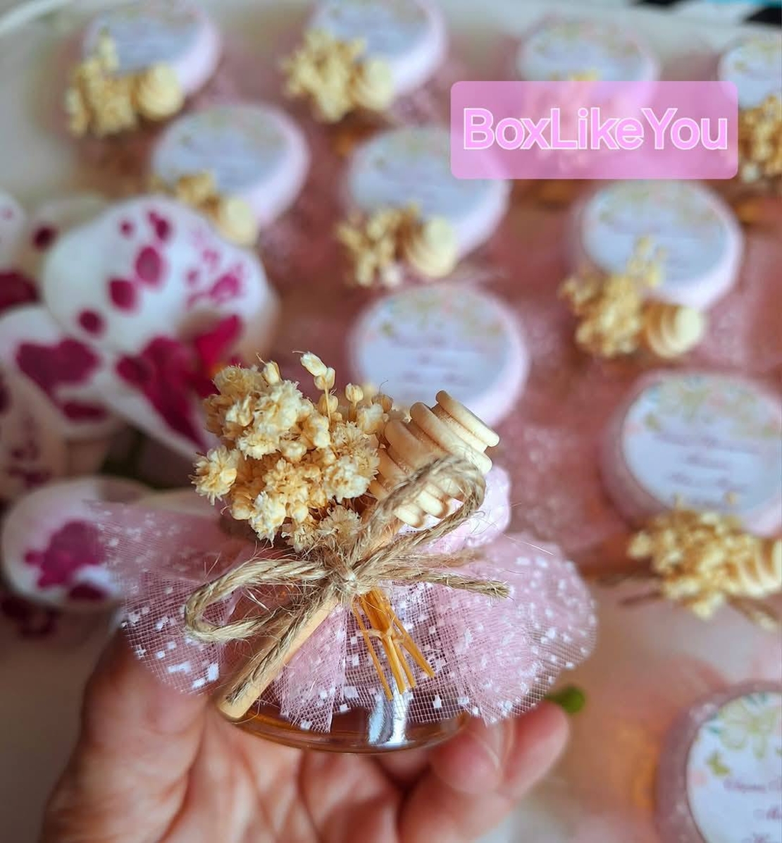 Медени съкровища с тюл