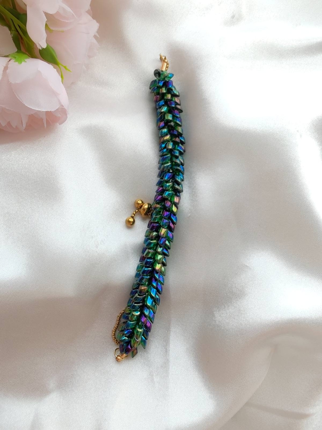 Гривна Kumihimo