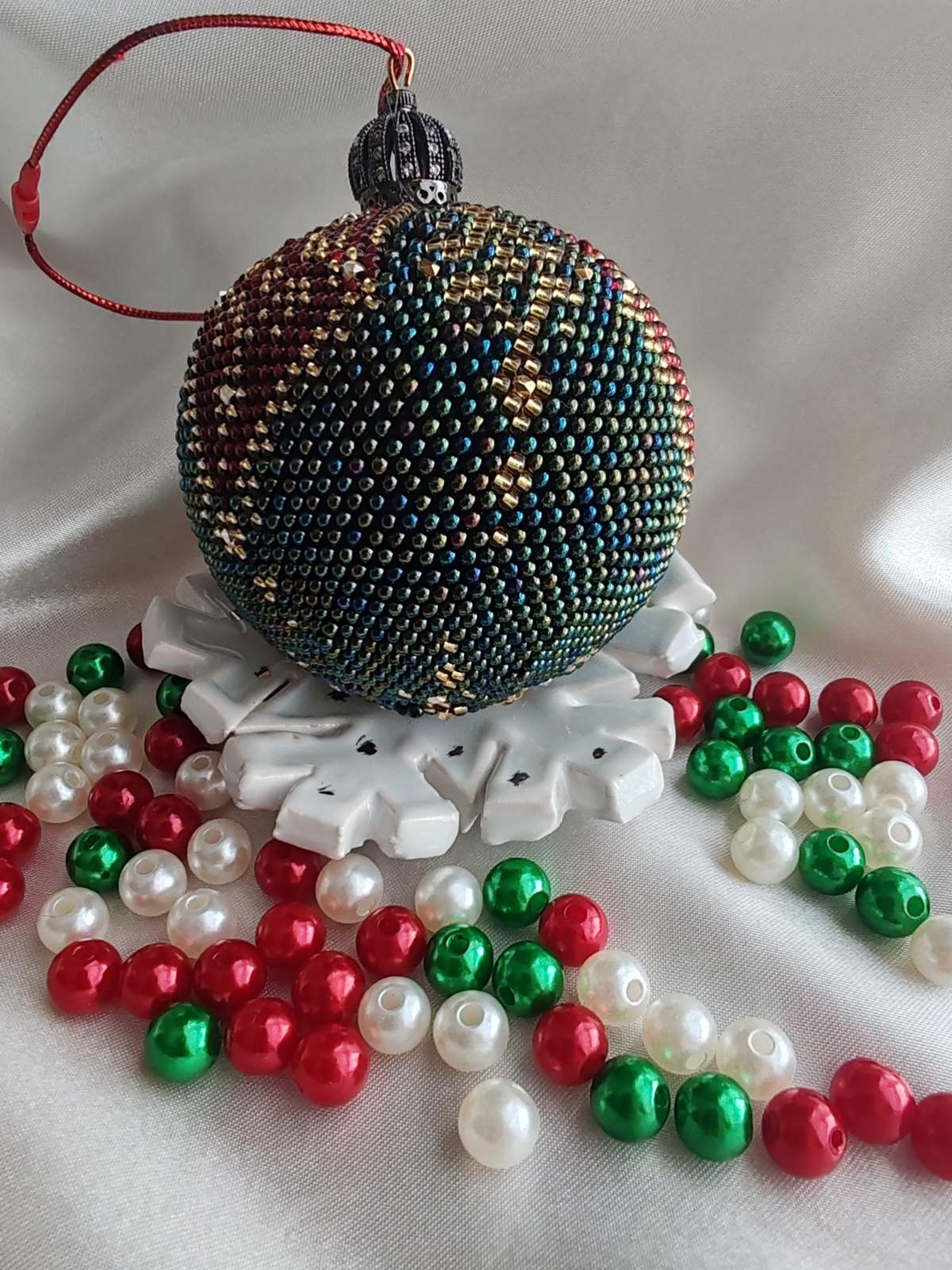 Коледна топка плетена