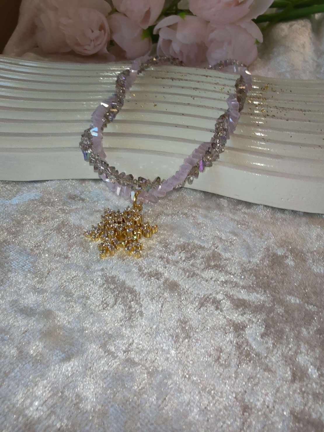 Колие с 3Д висулка снежинка