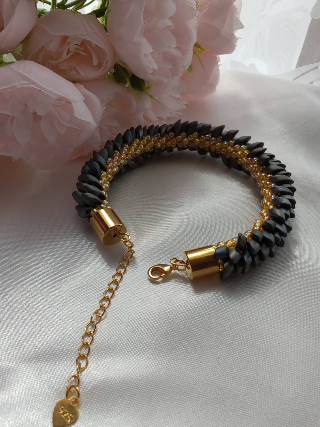 Гривна Дракон