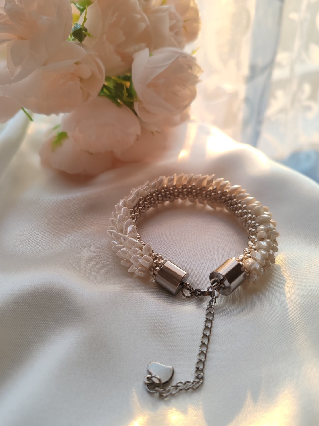 Гривна Дракон