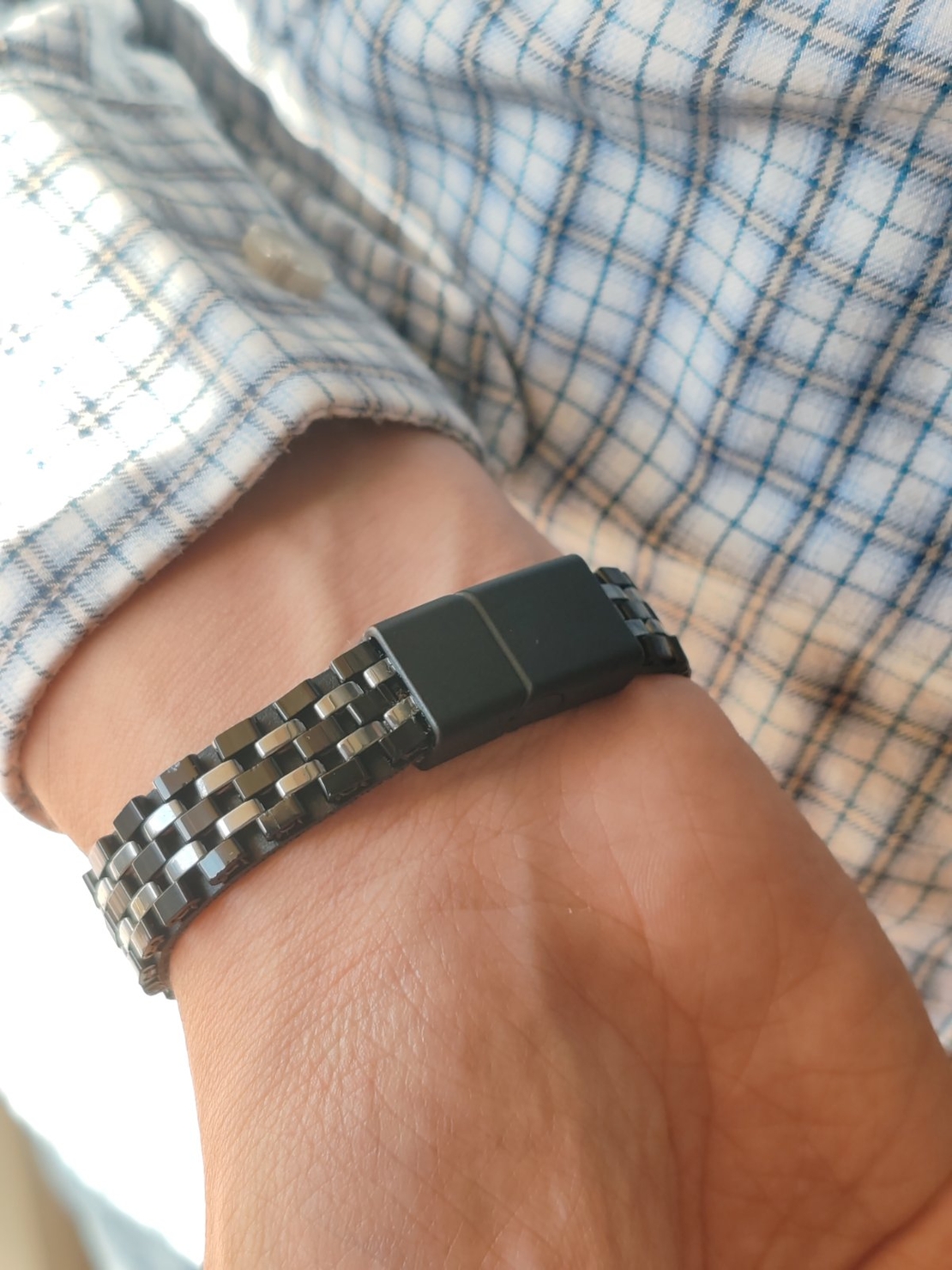 Мъжки гривни от мъниста