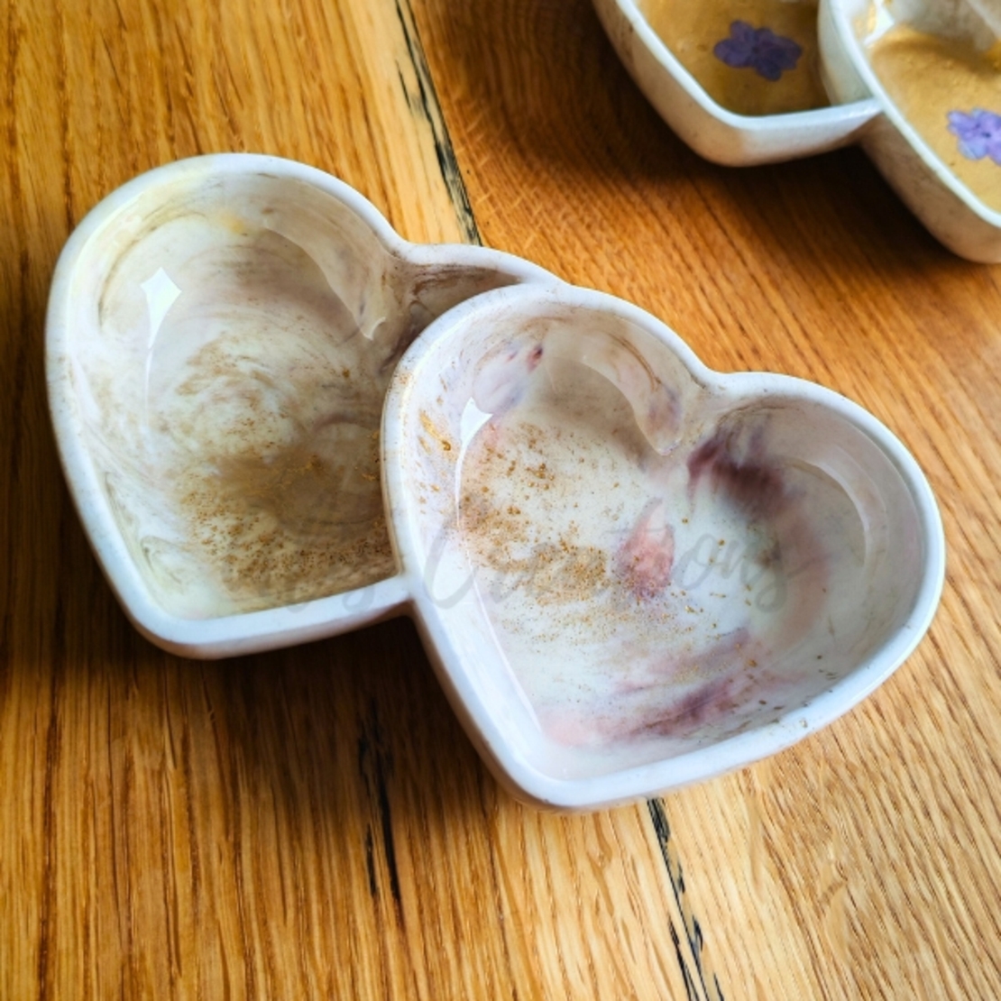 Декоративен сет от еко смола Сърце – за бижута и дребни предмети