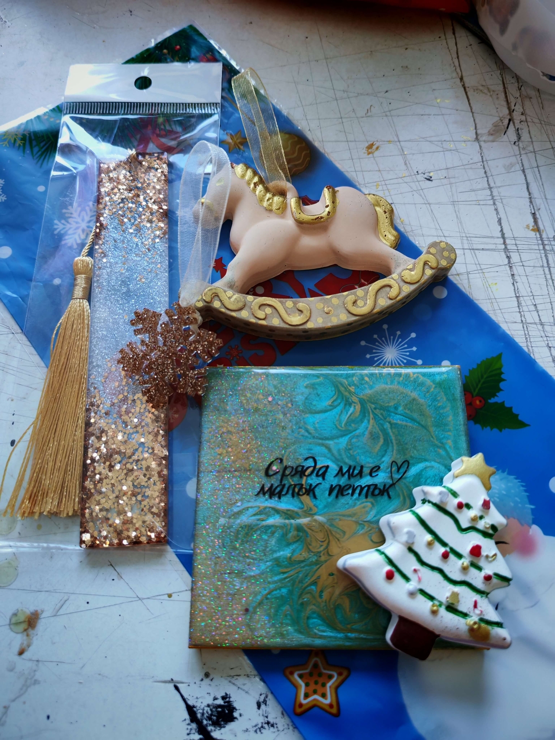 🎄 Коледна торбичка „Изненада“ – ръчно изработена магия 🎁