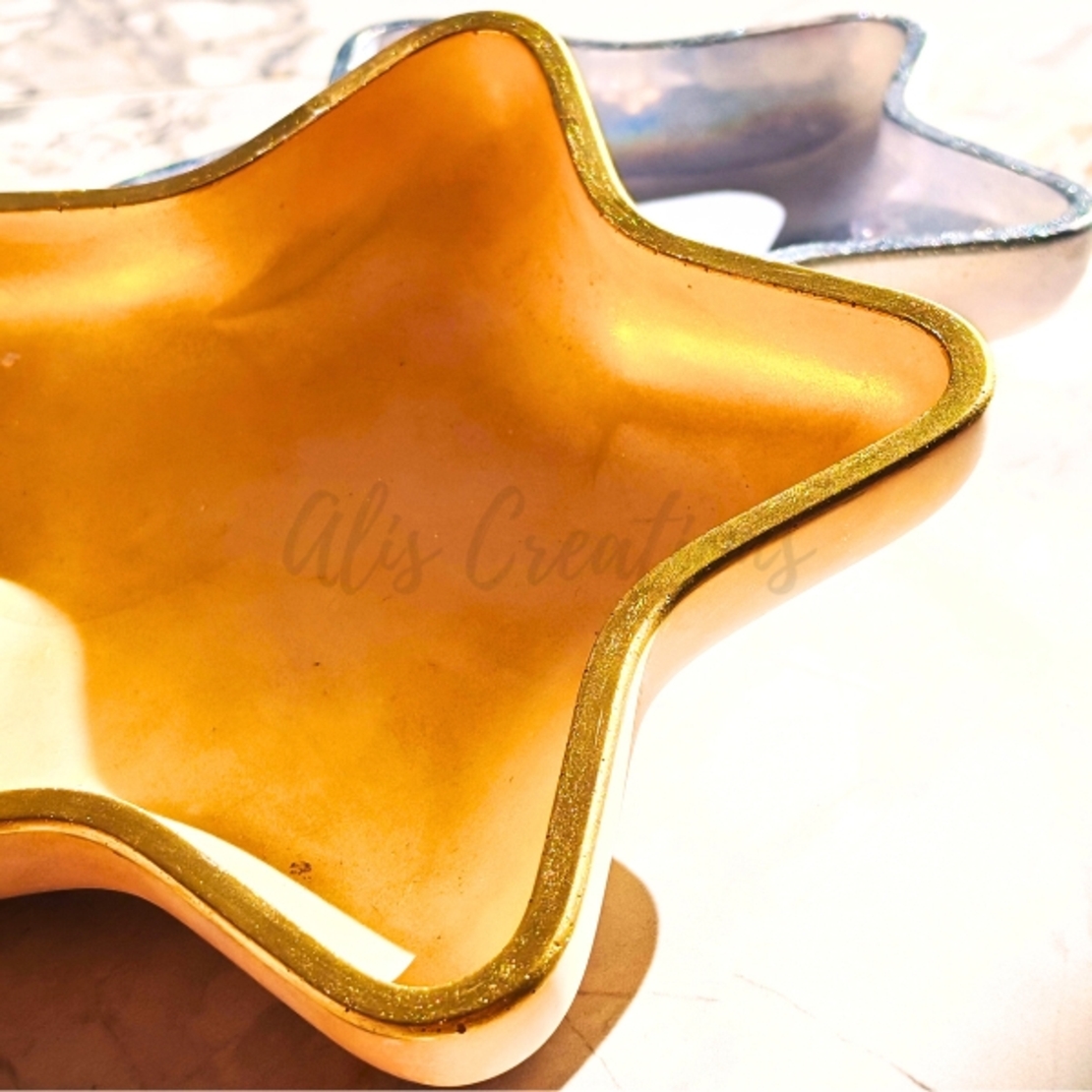 Купичка от еко смола „Коледна звезда“ | Ръчна изработка и коледен декор