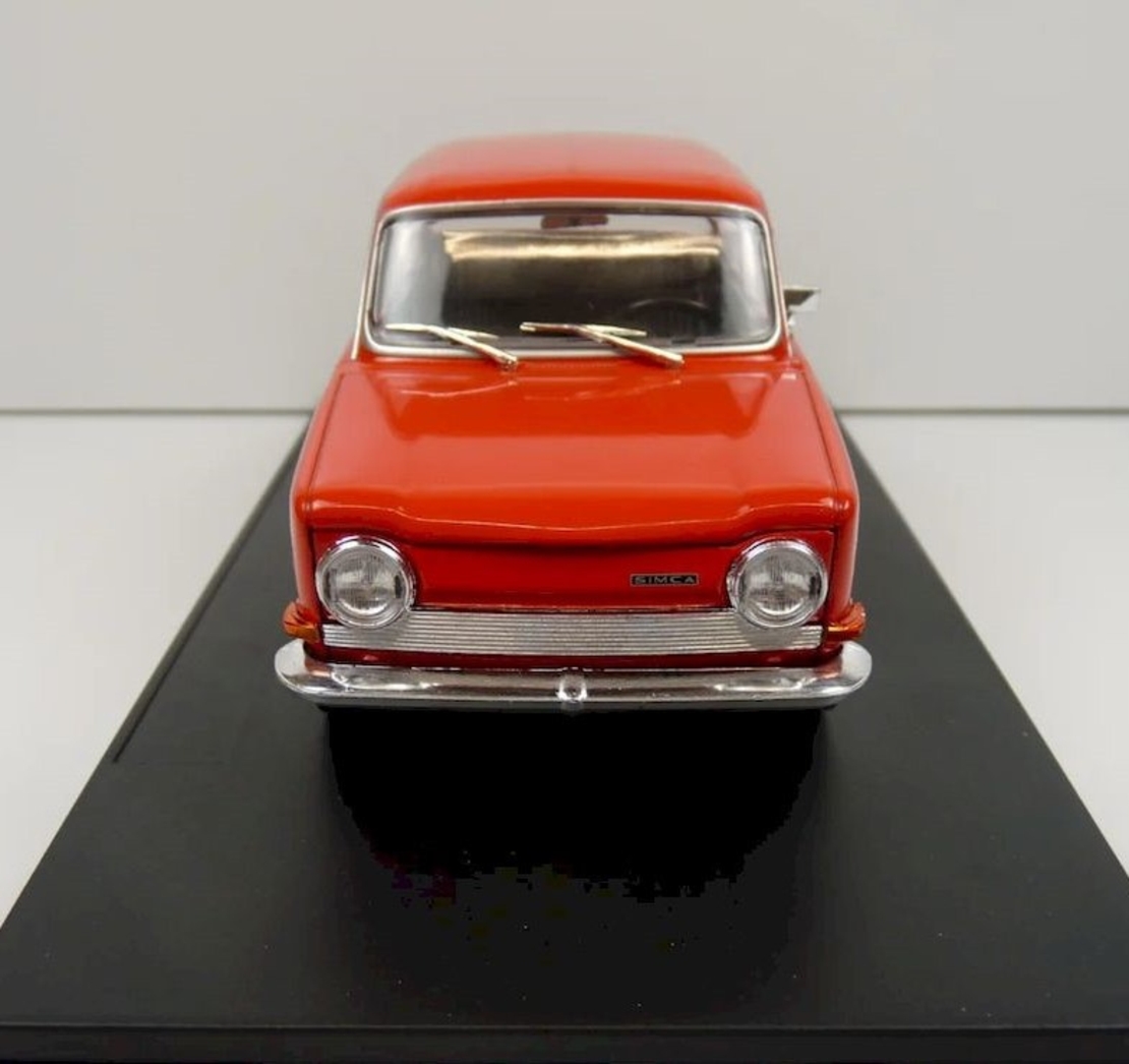 Метална кола Simca 1000 1969 - 1:24 SALVAT