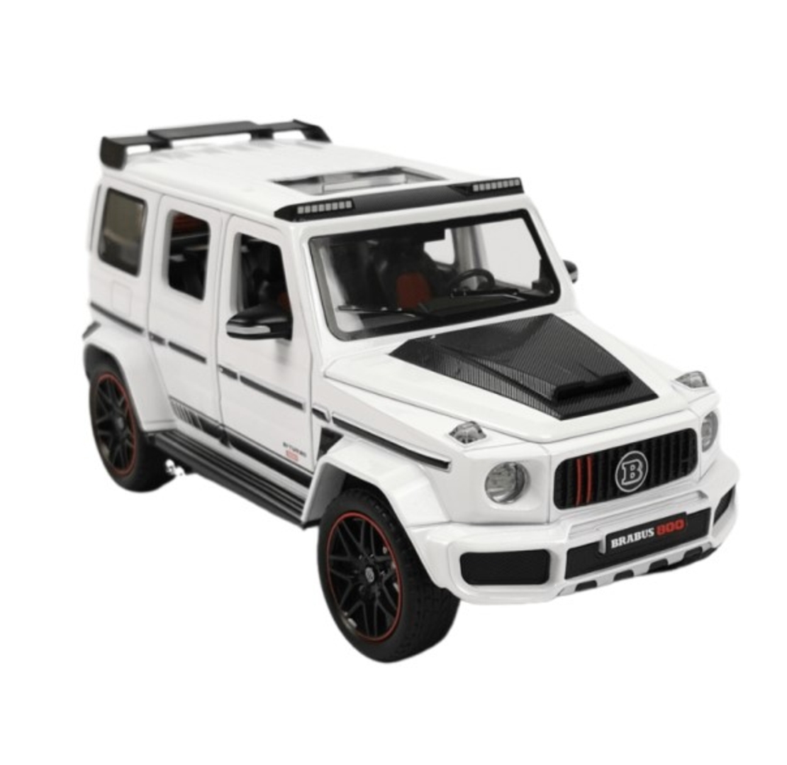 Метален джип с отварящи се врати светлини и звуци Mercedes Benz G-Class Brabus G800 1:24