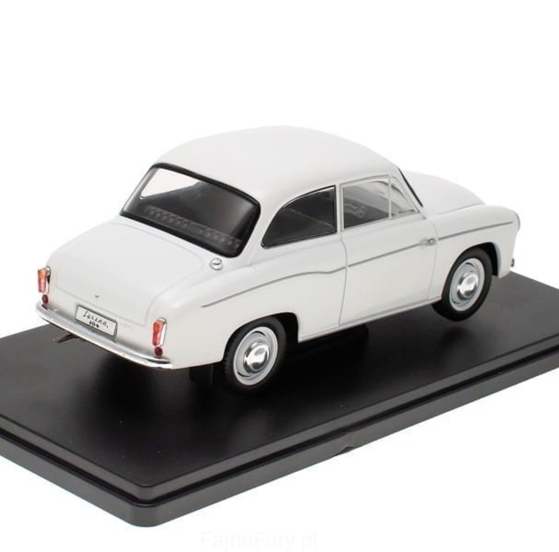 Метална кола Syrena 104 - 1966 1:24 Hachette