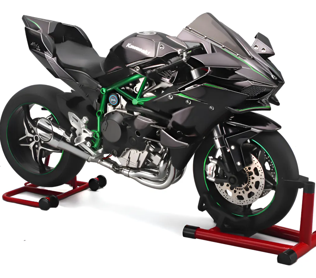 Мотор Kawasaki Ninja H2R 1:6 с пушек