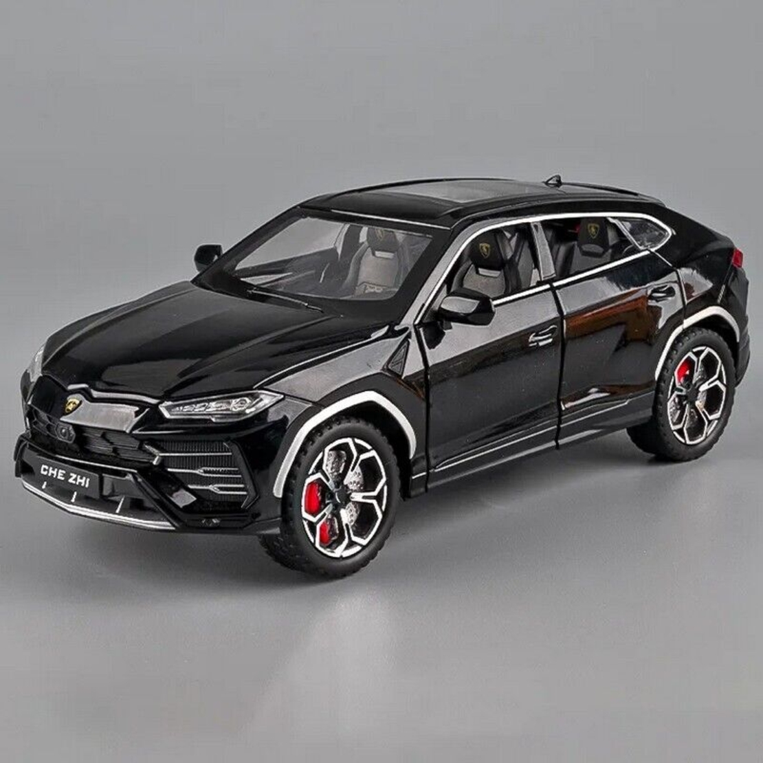 Метална кола с отварящи се врати светлини и звуци Lamborghini Urus 1:24