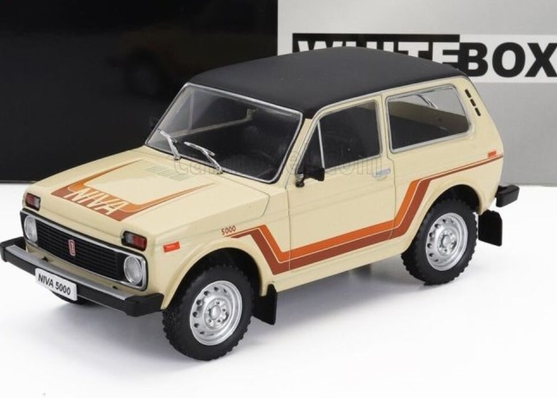 Метална кола Lada Niva 5000 Beige 1980 - WHITE BOX 1:24