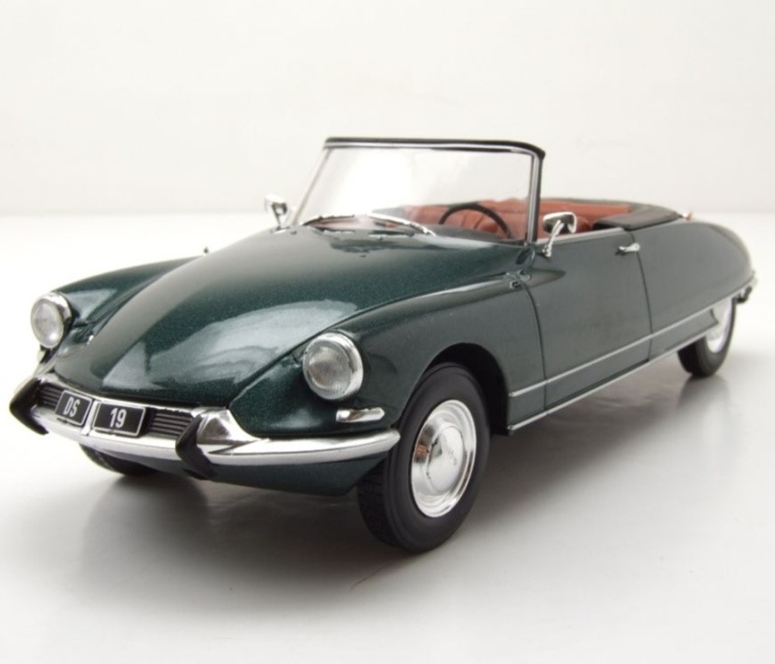 Метална кола Citroen DS 19 Convertible 1963 metallic-green - WHITE BOX 1:24