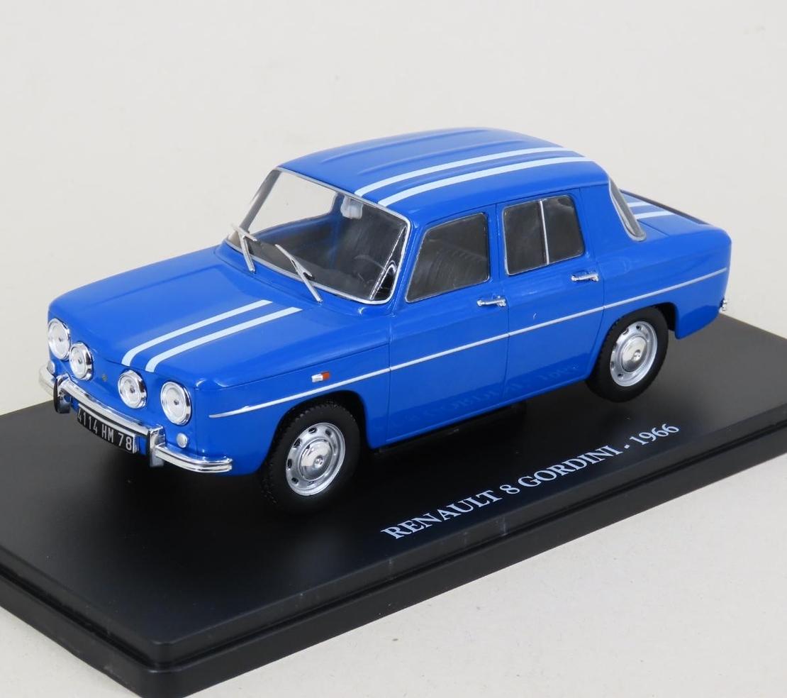 Метална кола Renault 8 Gordini 1966 1:24