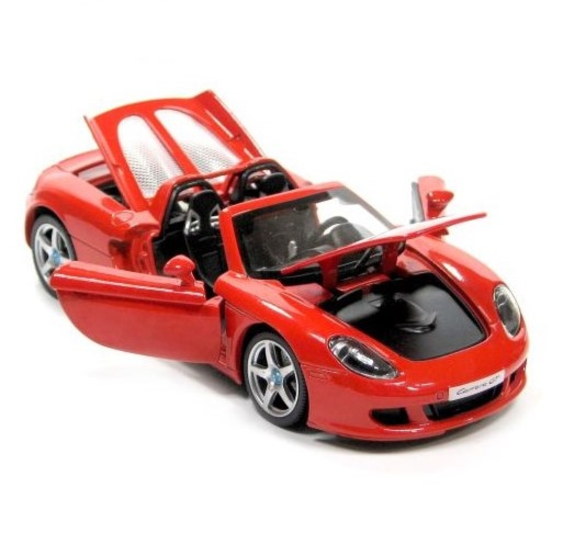 Метална кола с отварящи се врати и капаци MSZ PORSCHE CARERA GT 1:24