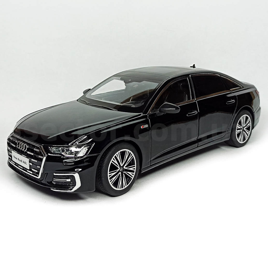 Метална кола с отварящи се врати светлини и звуци Audi A6L 1:24