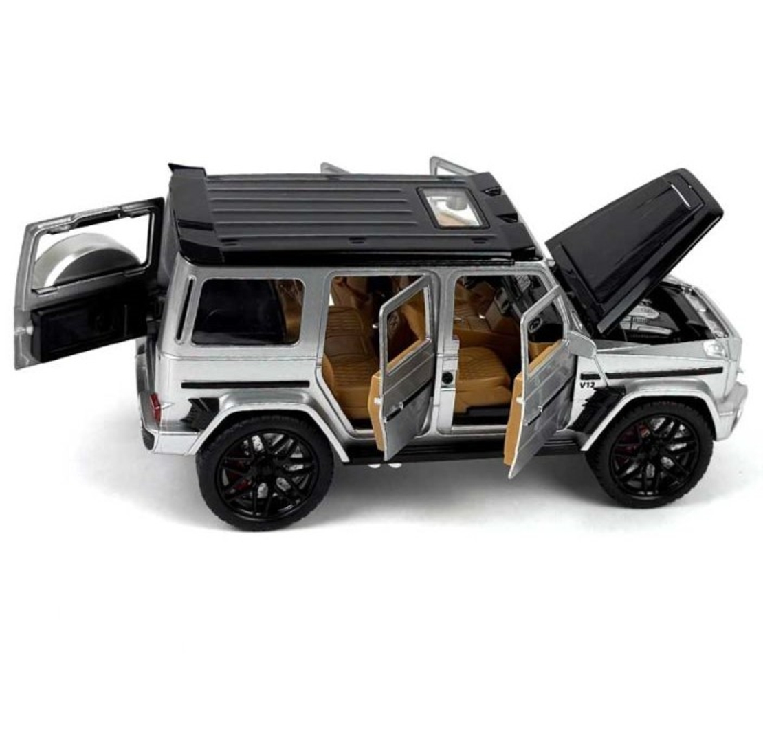 Метален джип с отварящи се врати светлини и звуци Mercedes G-class Brabus 900 1:24