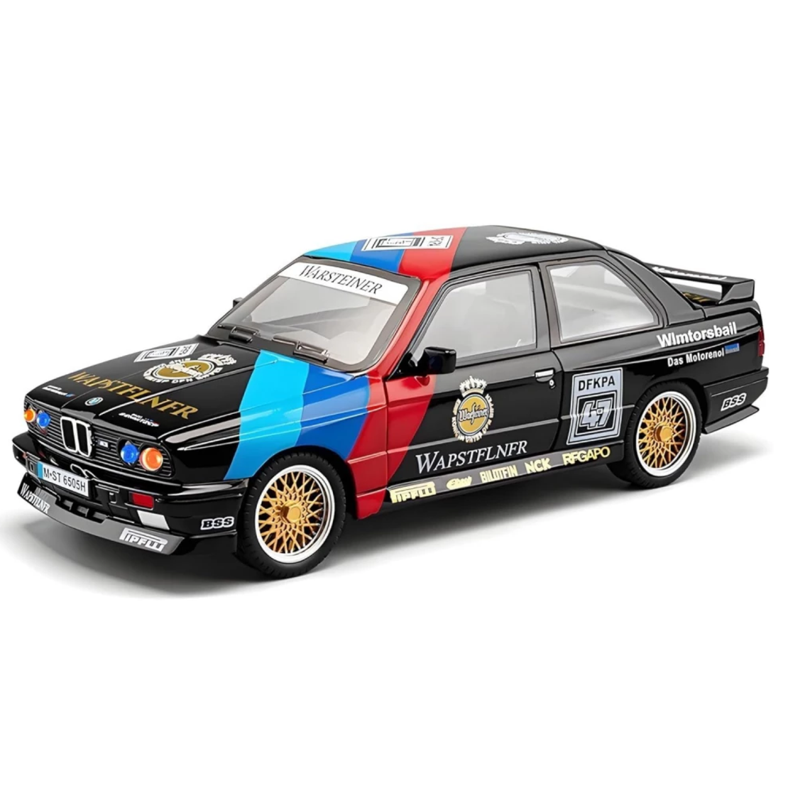 Метална кола с отварящи се врати капаци светлини и звуци BMW M3 E30 DTM 1:24