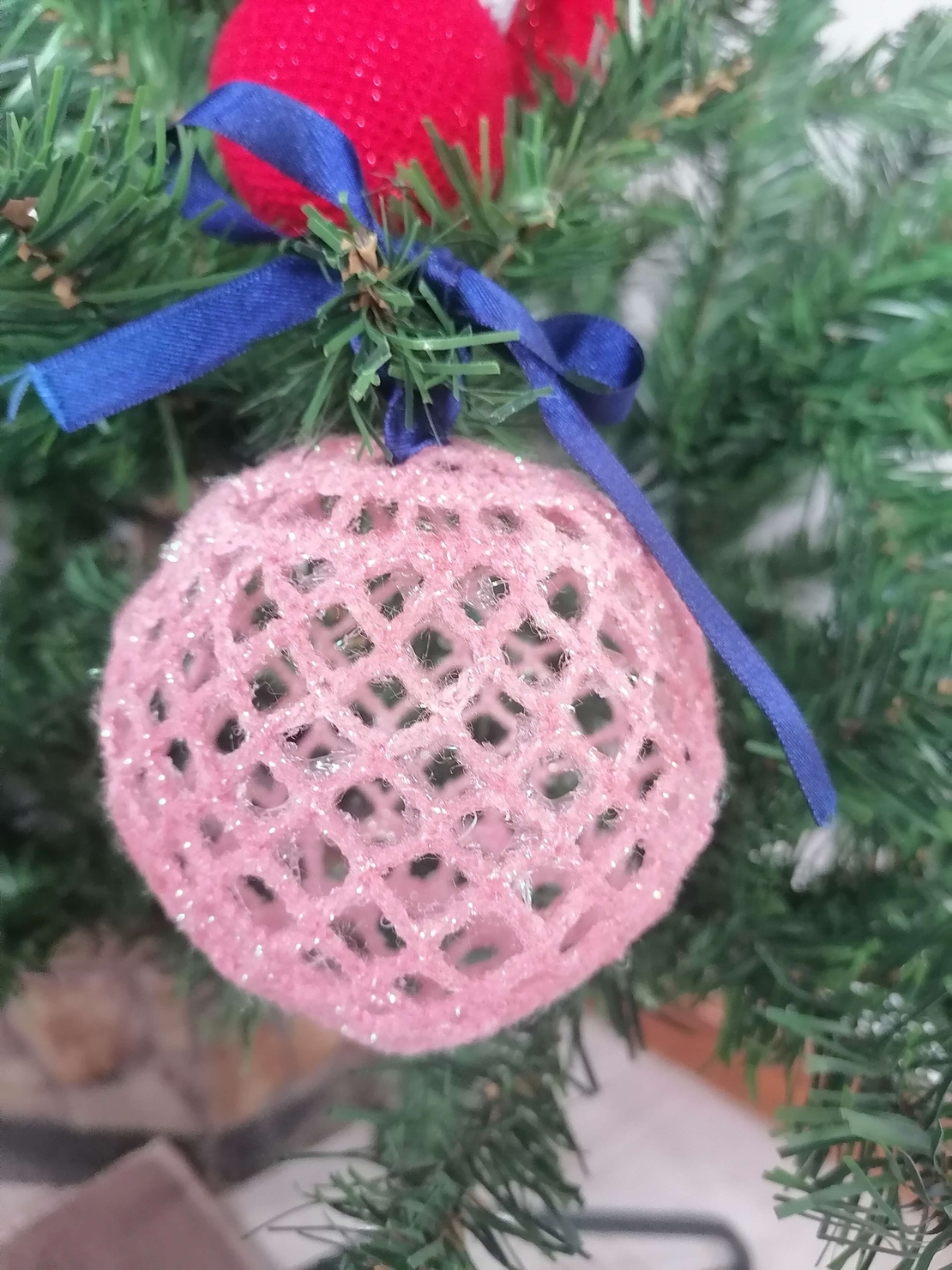 Коледна топка розова