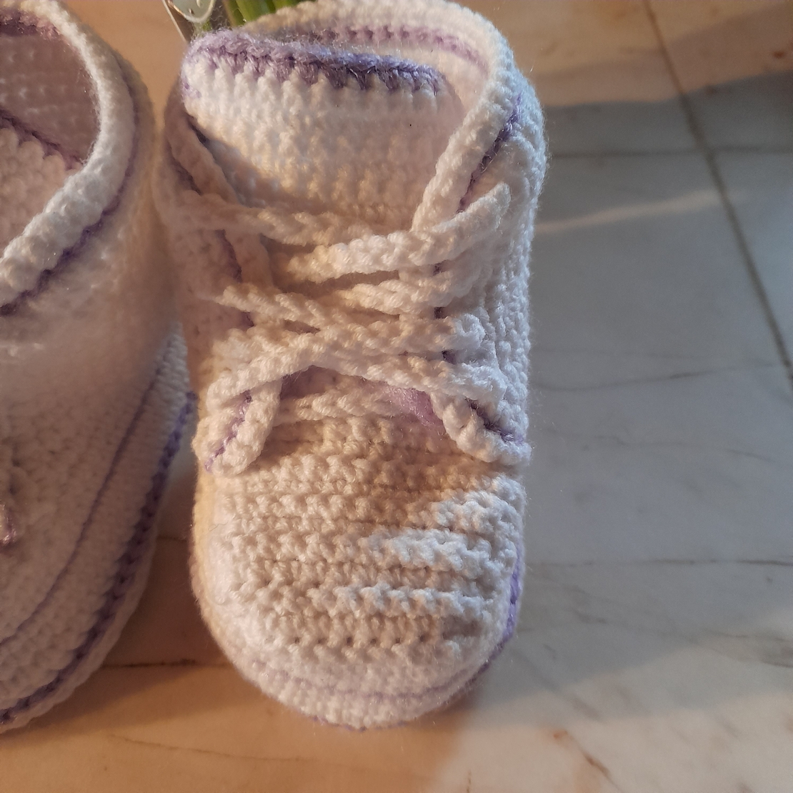 Бебешки терлички,, маратонки