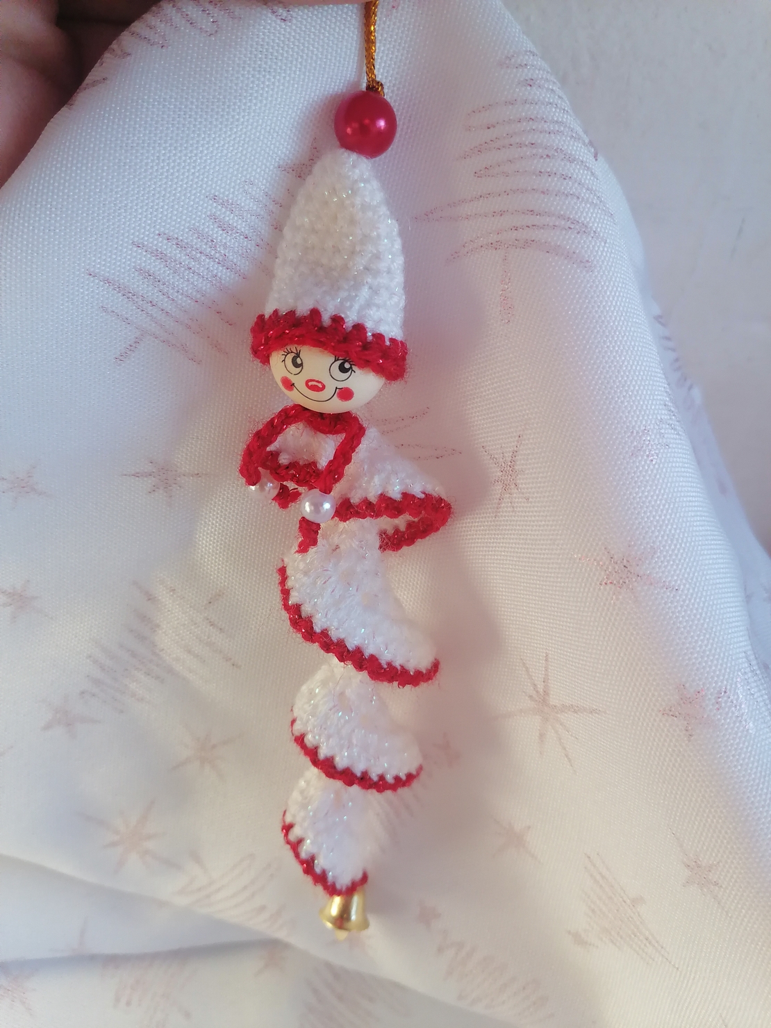 Коледно човече бяло