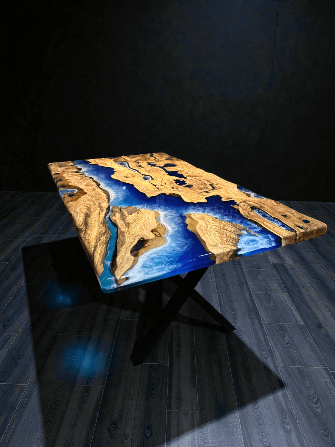 Ръчно изработена епоксидна маса с морски ефект – Ocean River Blue