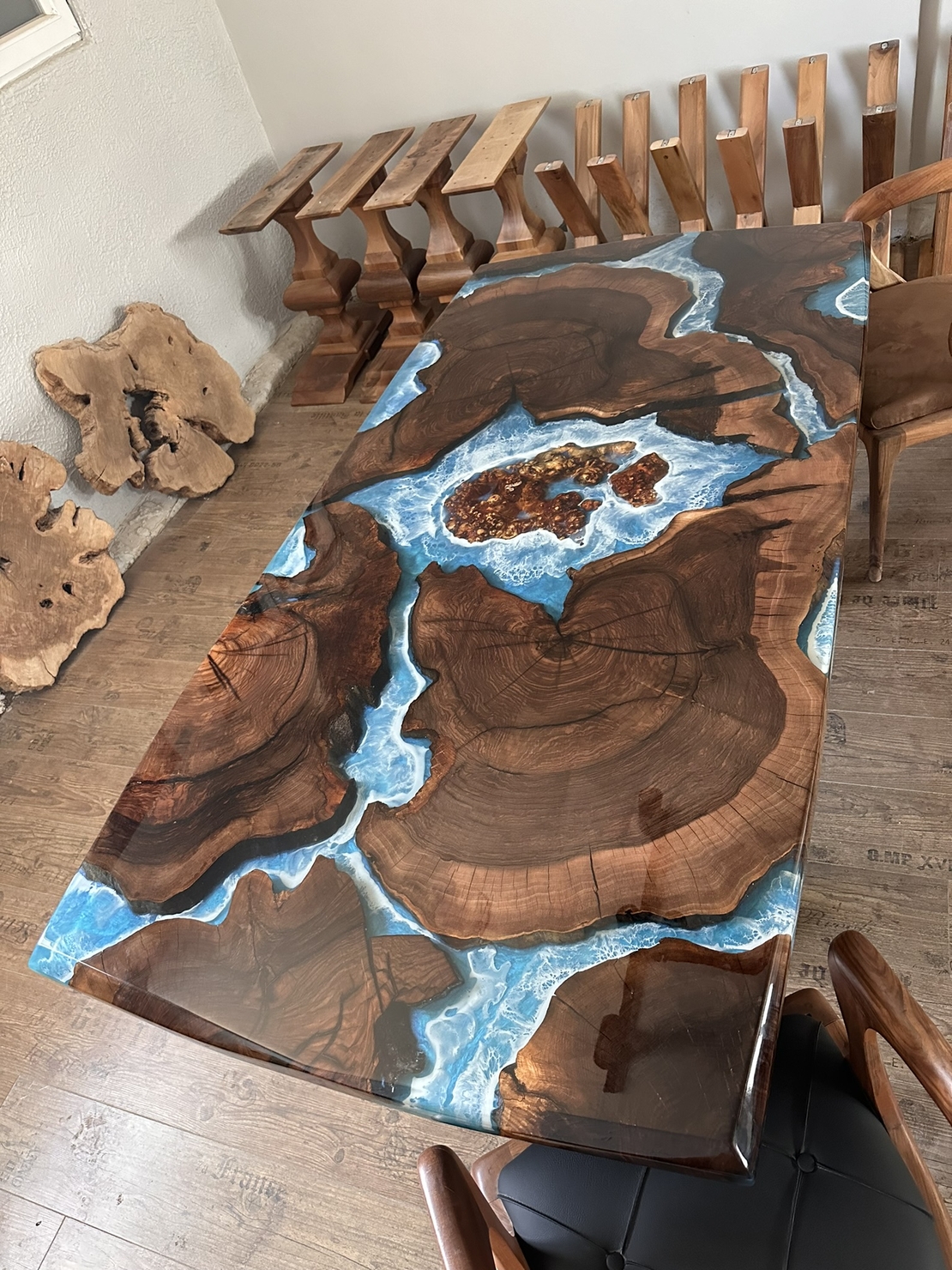 Ocean Art – Художествена епоксидна маса с морски ефект (по поръчка)