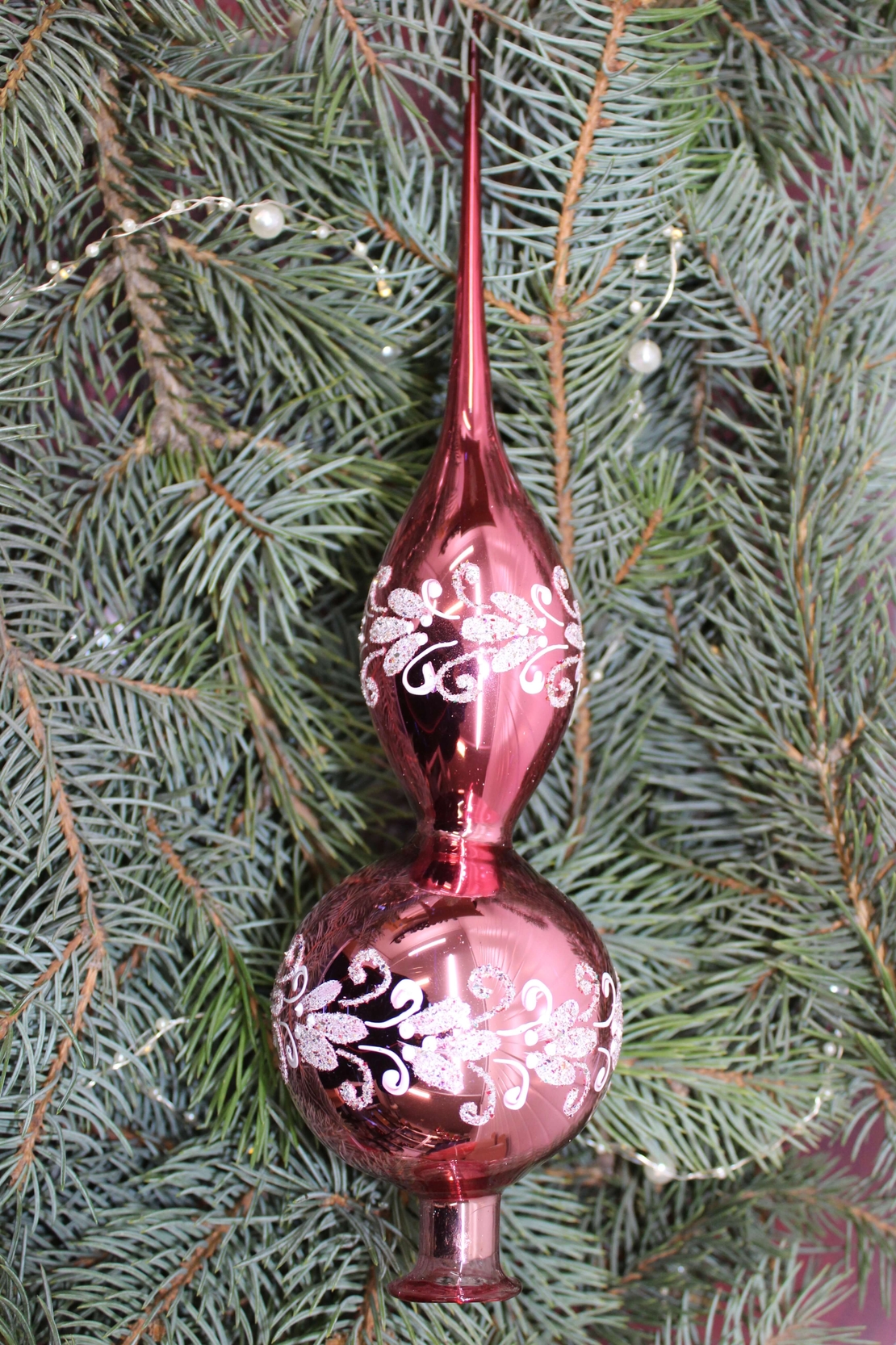 Стъклен връх за елха