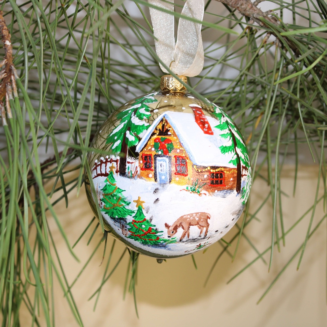 Стъклена коледна играчка - Зимен Пейзаж
