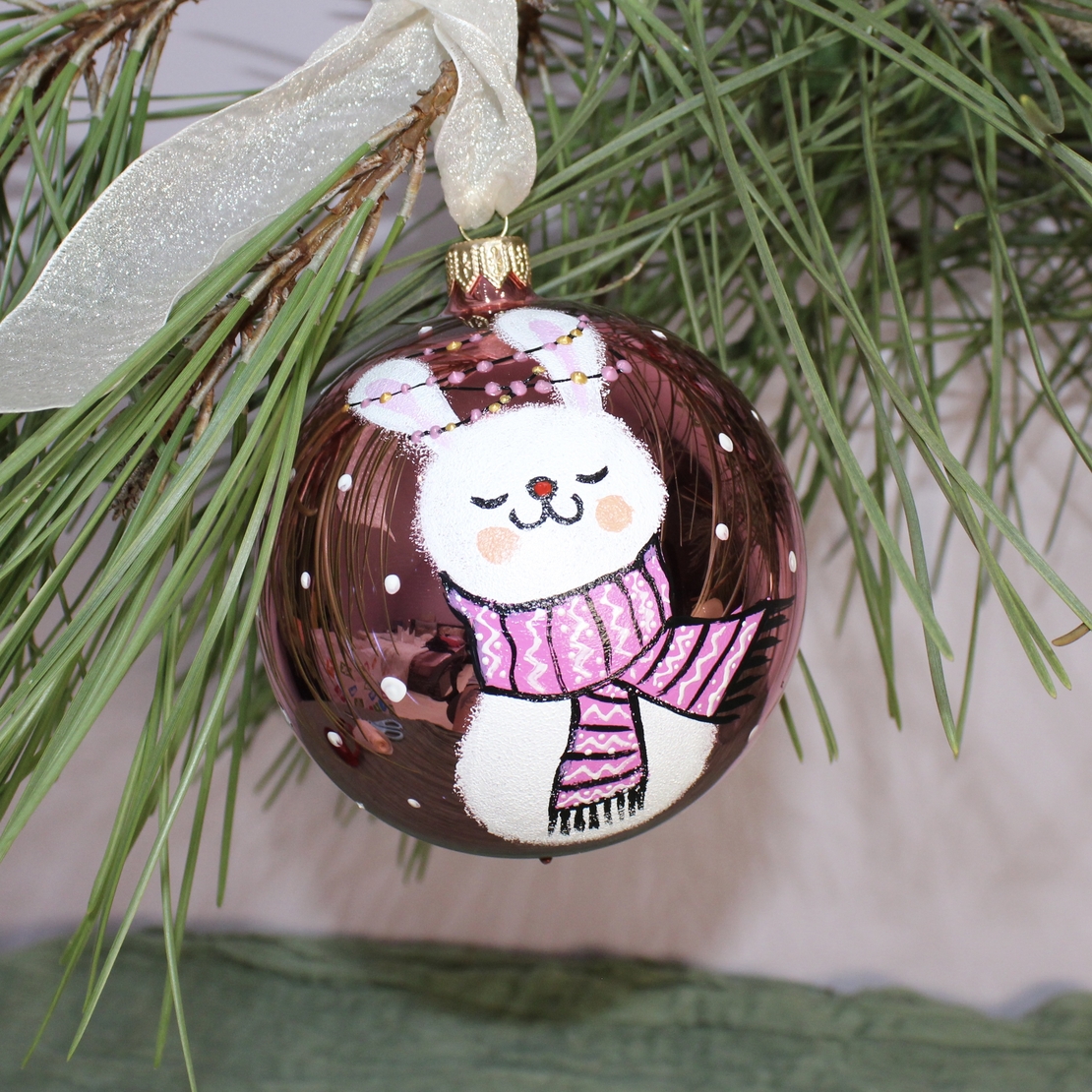 Стъклена коледна играчка Зайче