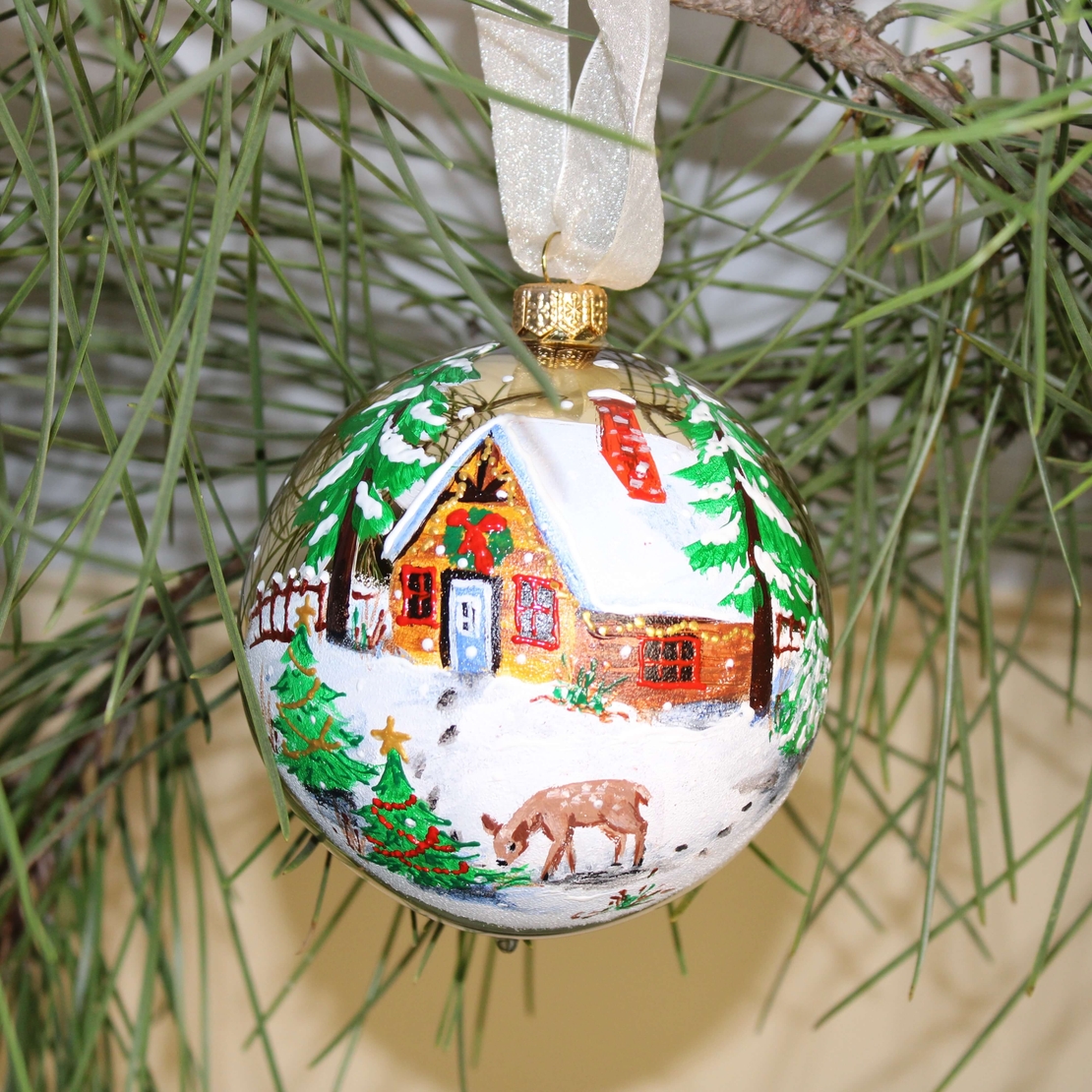 Стъклена коледна играчка - Зимен Пейзаж