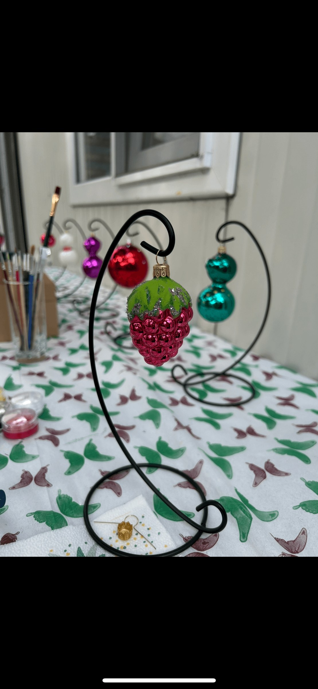 Работилница за рисуване на стъклени играчки