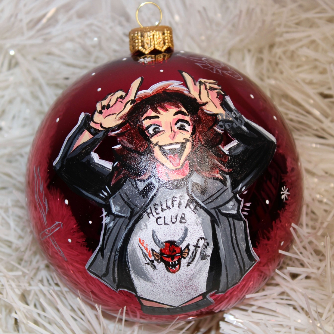 Стъклена коледна играчка STRANGER THINGS